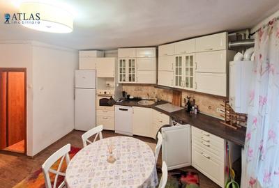 4 camere, Centrul Istoric al Brasovului, 150 mp, pe 2 niveluri, 3 bai, terasa - 10