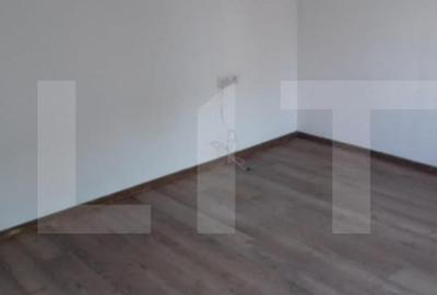 Spa?iu comercial de 13 mp de inchiriat parter, zona Pi - 2