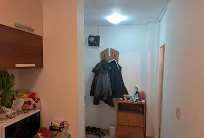 Vand apartament 2 camere in Deva, zona Scarisoara (Astoria), etaj 3, - 6