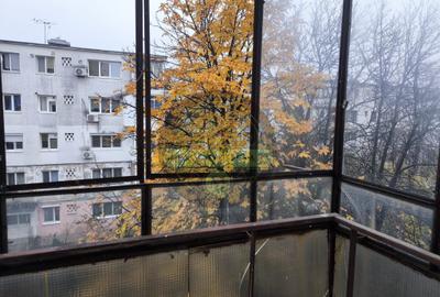 Apartament cu 3 camere nedecomandat în Malu Roșu - 9