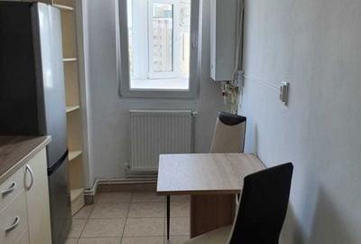 Garsonieră decomandată în Nicolina - 2