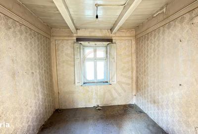 Casă cu 4 camere semidecomandat în Tiream - 2