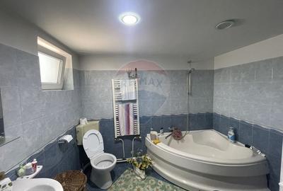 Casă cu 3 camere cu Teren 900 Mp în Roșioara - 14