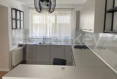 Vila cu 4 camere in mini complex - 3