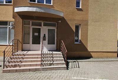 Spațiu comercial, de 90 mp, în Ultracentral - 9