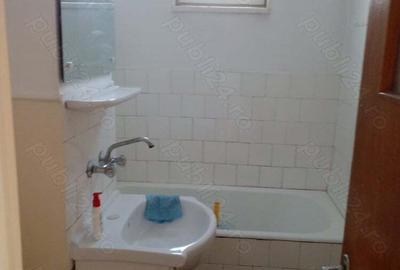 Apartament cu 3 camere decomandat în Central - 3