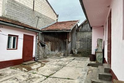 Casă cu 4 camere în Central - 5