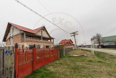 Casa noua caramida 6 camere Loc.Fagetelu OLT - 1