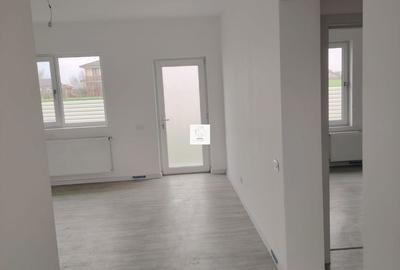 Casă cu 3 camere cu Teren 273 Mp în Vânătorii Mici - 2
