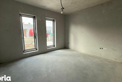 Casă cu 4 camere cu Teren 300 Mp în Central - 4