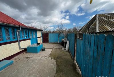 Casa etaj + gradina - zona turistica Jurilovca - 4