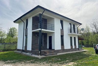 Casă cu 4 camere în Central - 4