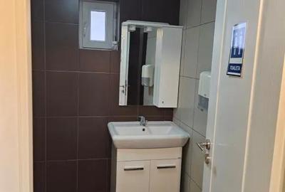 Apartament cu 4 camere decomandat în Apărătorii Patriei - 9