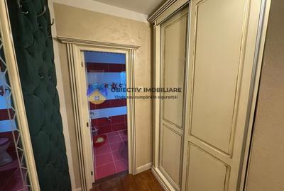 Apartament 4 camere de vanzare ,etaj 1 - 89,67 mp - Zona centrala - 12