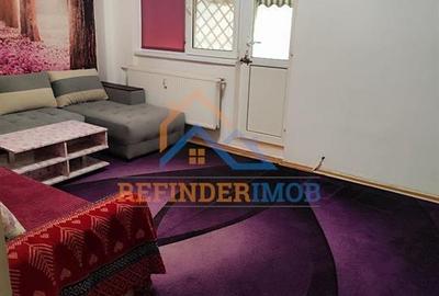 Apartament de vanzare cu 3 camere, zona Titan - Metrou 1 Decembrie 1918 - 2