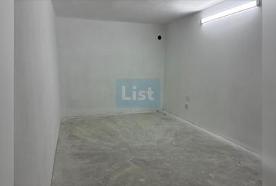 Spațiu comercial, de 200 mp, în Central - 8