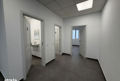 Spațiu comercial, de 95 mp, în Central - 14