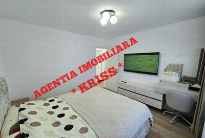 Apartament cu 3 camere decomandat în Teilor - 9