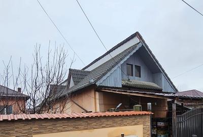 Casă cu 3 camere în Bucovăț - 12