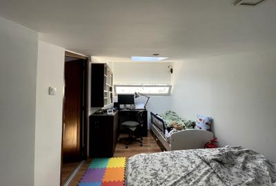Apartament cu 3 camere semidecomandat în Apărătorii Patriei - 8