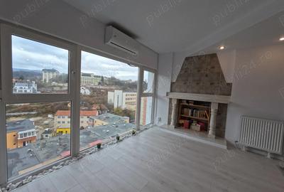 Proprietar vand ap 2 camere cu priveliste superba . - 10