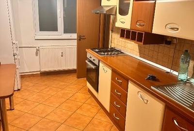 Apartament cu 4 camere decomandat în P-ța Muncii - 4