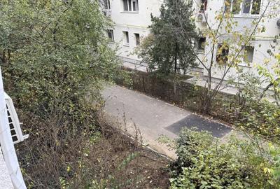 GARSONIERĂ DE VÂNZARE  IN ZONA TEI SEC.2 - 8