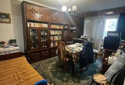 Vand apartament 3 camere decomandat - 3