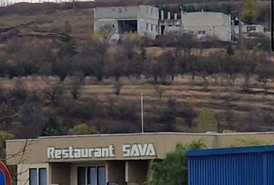 Spațiu comercial, de 1,400 mp, în 700 - 5
