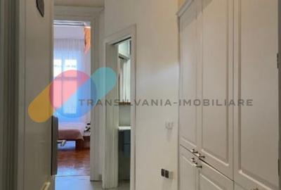 Apartament spectaculos 4 camere, 125 mp, in Palatul Banffy – str. Eroilor - 11