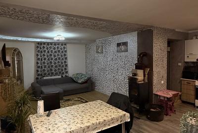 Casă de vânzare în  SAT SASAR  teren 651 mp, centrală Vaillant + sobă teracota! - 1