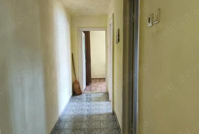 Apartament cu 4 camere semidecomandat în Gojdu - 5