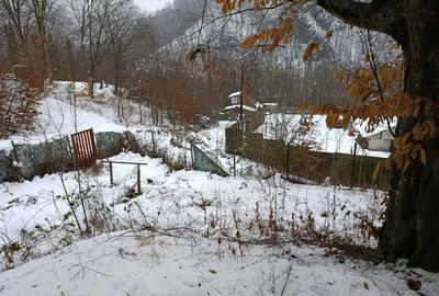 Casă cu 2 camere cu Teren 200 Mp în Buru - 4