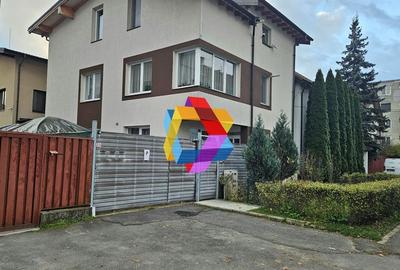 Oportunitate - Apartament cu trei camere in vila, zona Tractorul 70 mp - 22