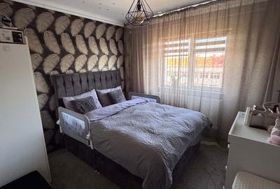 Apartament cu 2 camere decomandat în Nicolina - 2