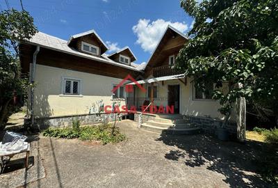 Casă cu 2 camere în Breaza - 12