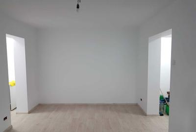 Apartament cu 2 camere semidecomandat în Năvodari Tabără - 7