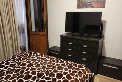 Apartament cu 2 camere decomandat în Exterior Vest