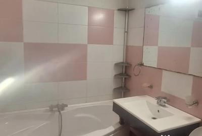 Apartament cu 3 camere decomandat în Păcurari - 6