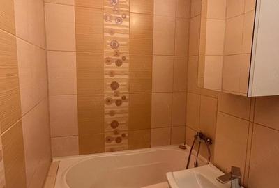 Apartament cu 2 camere decomandat în 9 Mai - 5