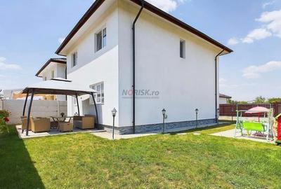 Casă individuală cu 4 camere cu Canalizare în Domnești - 2