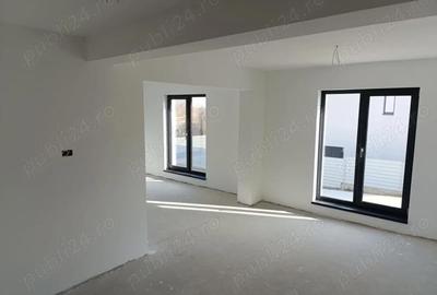 Casă cu Teren 663 Mp în Argeșelu - 10