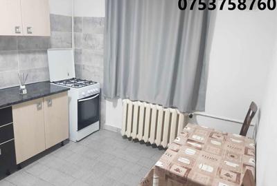 Garsonieră decomandată în Gorjului - 4