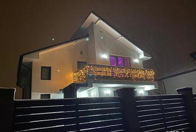 Casă cu 7 camere în Central - 2