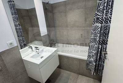 Apartament cu 2 camere decomandat în Baza 3 - 4