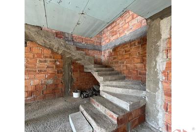 Vila P 1 duplex de in Vanatori - 4