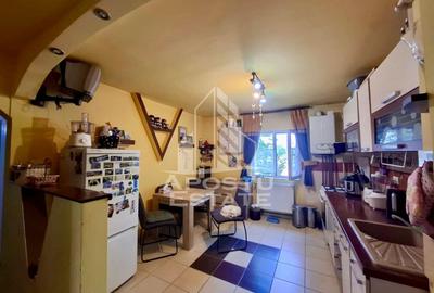 Apartament cu 2 camere decomandat, mobilat în Lipovei - 7