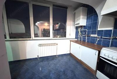 Apartament cu 3 camere decomandat în Central - 4