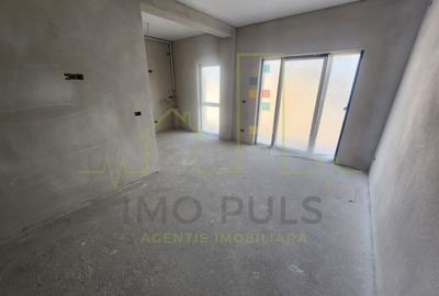 Apartament cu 3 camere semidecomandat în Girocului - 2
