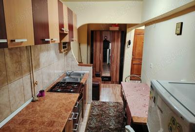 Garsoniera de inchiriat - 3